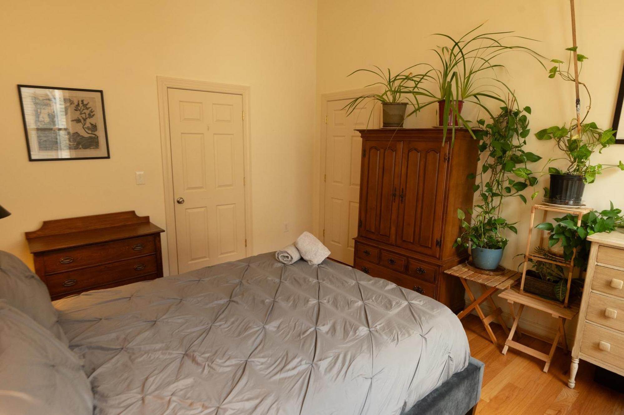 2 Bedroom Boston Condo In Jamaica Plain With Parking Exterior photo